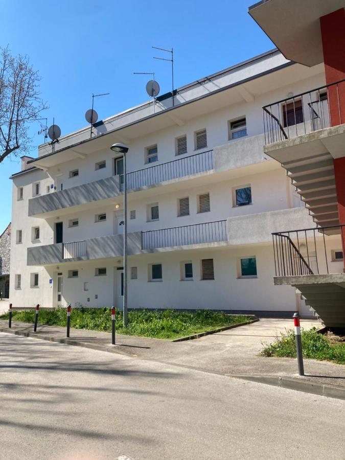 App Goga Lejlighed Umag Eksteriør billede